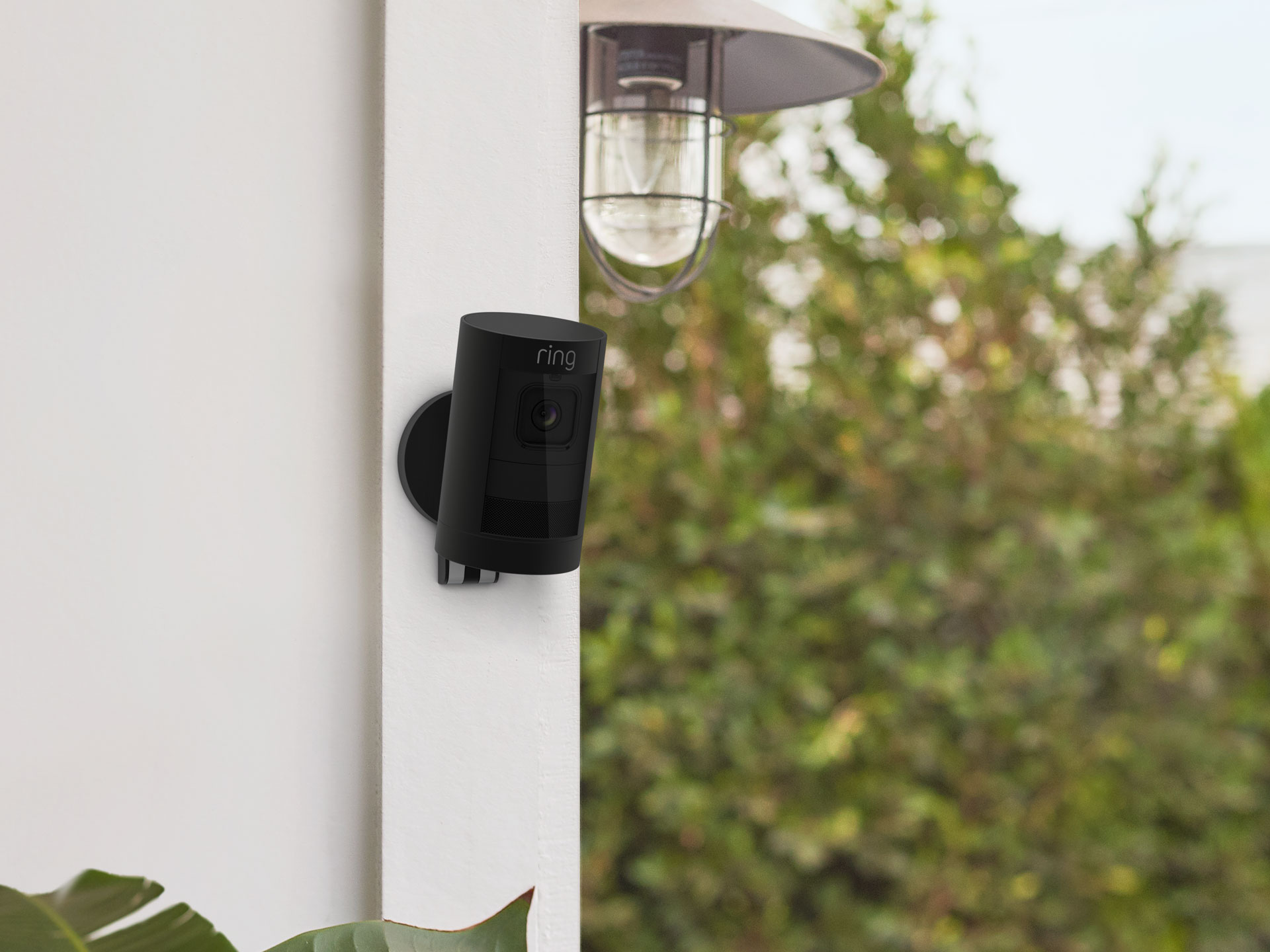 RING / Black exterior camera installed